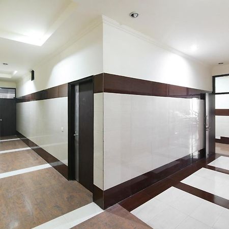Capital O 68148 Hotel Shree Jee Palace Ghaziabad Exteriör bild