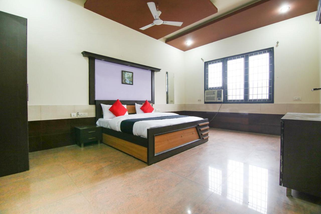 Capital O 68148 Hotel Shree Jee Palace Ghaziabad Exteriör bild